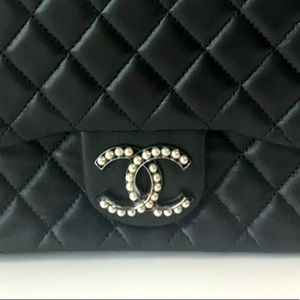 🎉HOST PICK🎉 ICONIC. CHANEL WESTMINSTER FLAP BAG.